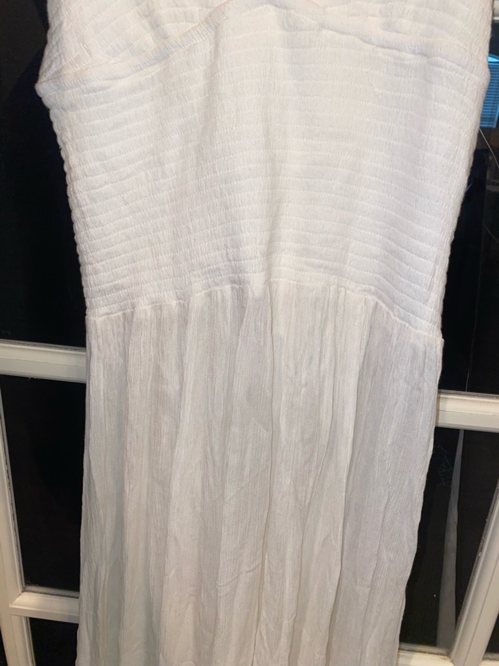 Free People Fun In The Sun White V-Neck Pleated Maxi Dress - Picture 5 of 12